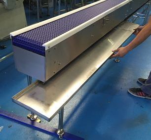 Conveyor with Easy Clean Drip Tray